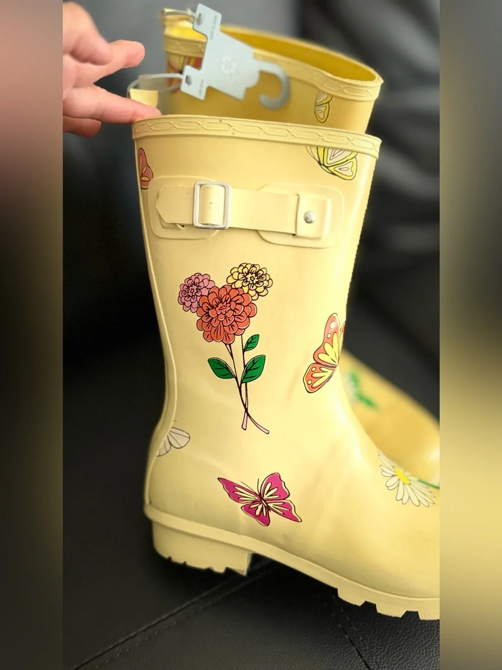 Disney Epcot Floral Butterfly Rubber Yellow Rain Boots Size 9 NWT